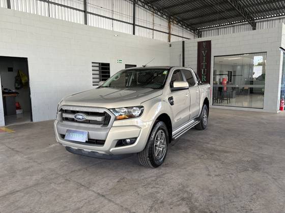FORD RANGER 2.2 XLS 4X4 CD 16V DIESEL 4P AUTOMÁTICO